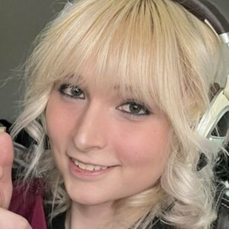 RoseWaltzEX erotic model pictures