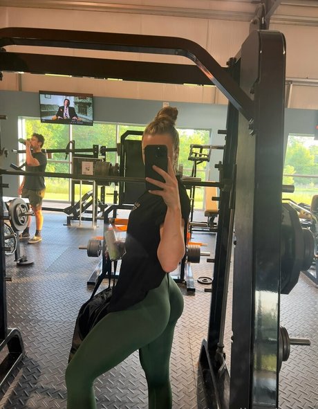 fat ass onlyfans art porn photo