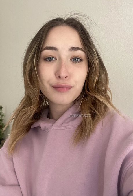 lesbian squirt onlyfans free porn photo