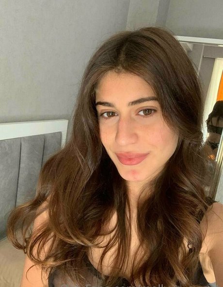 molly g sweet pornstar hot img