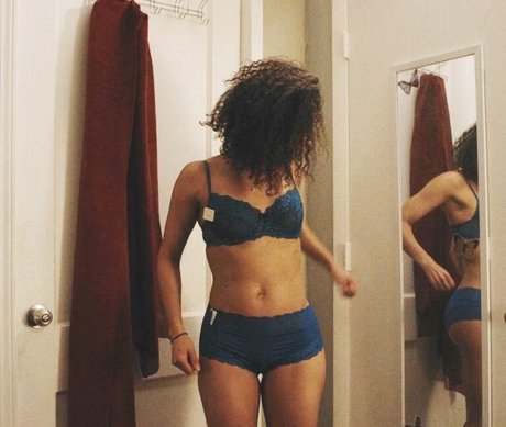 Gugu Mbatha Raw hot star image