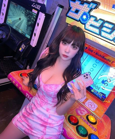 dami amond free pornstar pics