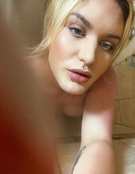 Jamie Senegal top actress photo