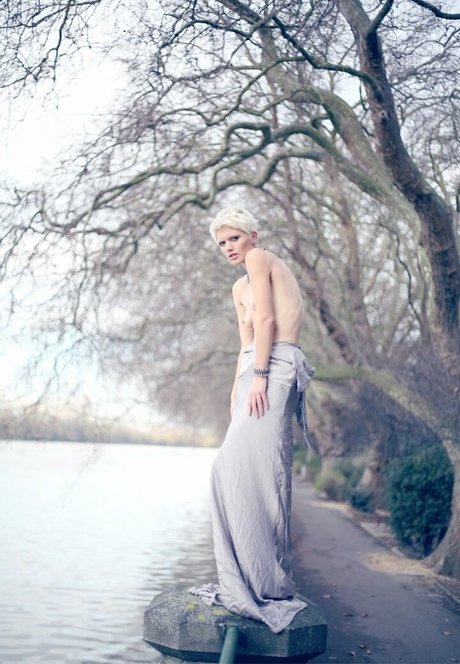 Danni Menzies pornographic actress photo