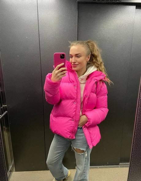 your nice aislin free star picture