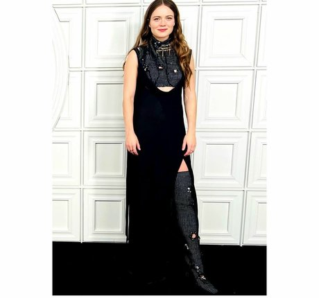 Hera Hilmar star art photos