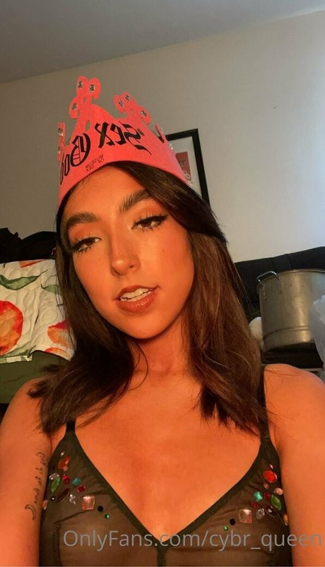 cybr queen pornstar best archive