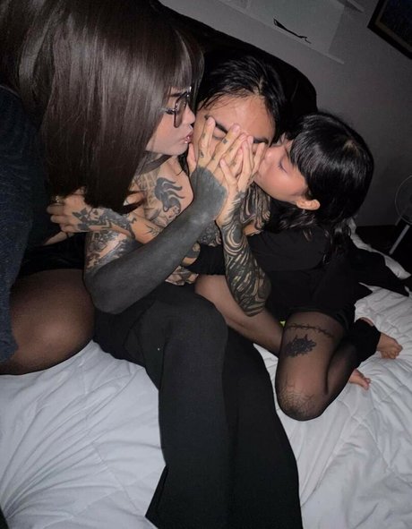 on1ashie porn star pictures