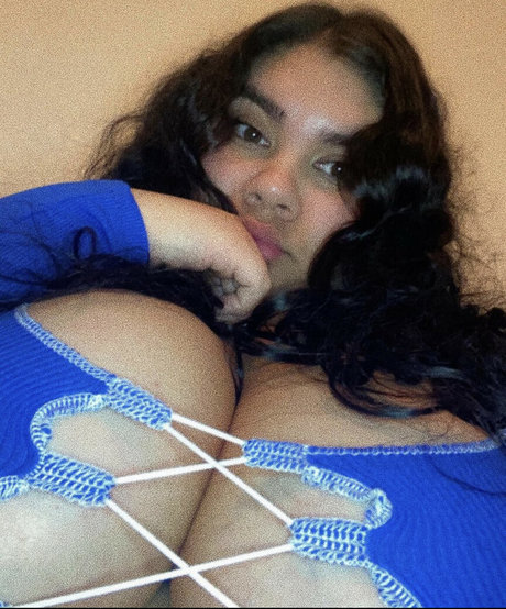 Starralvarrez star naked img