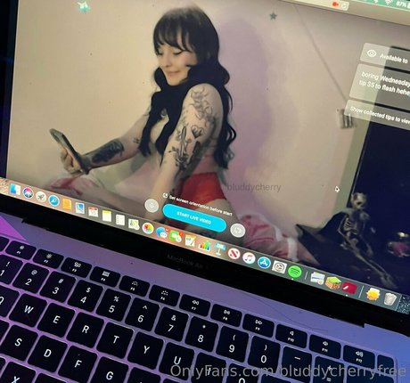 bluddycherryfree sex model galleries