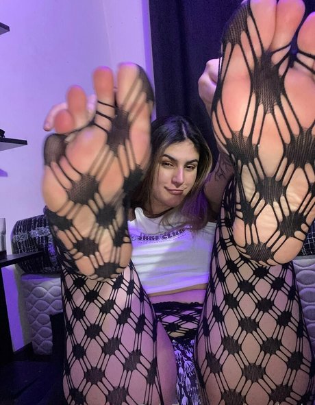 merjunje hot actress photo