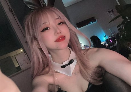 satanmate high quality model pictures