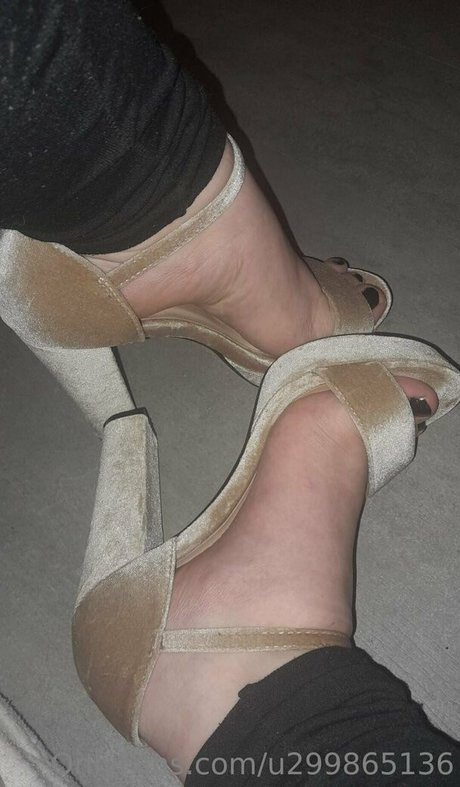 hell247 star naked archive