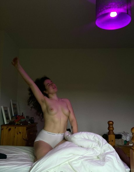 venusenergy high quality pornstar photos