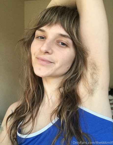 parisbush model xxx images