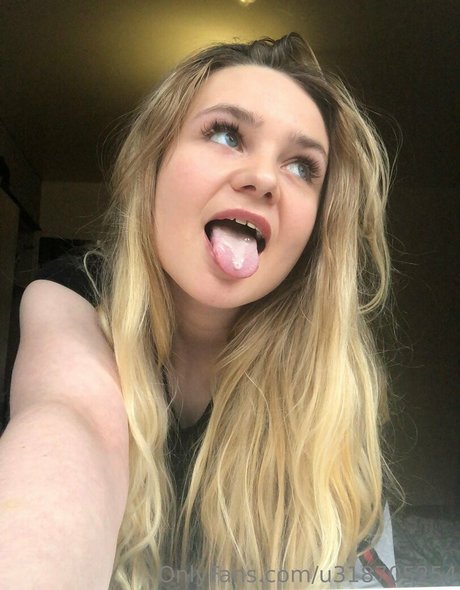 violetcherryy top model pictures