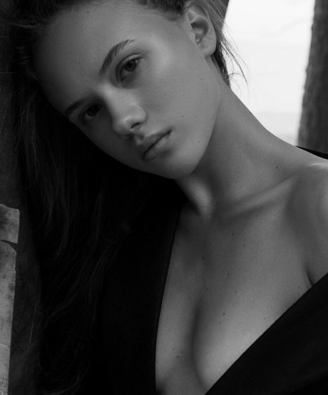 Kristina Shmidt pornstar exclusive galleries