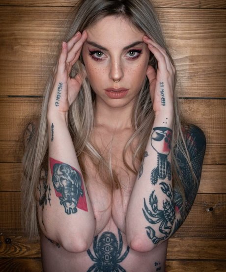 Brokenmirror__ star photos