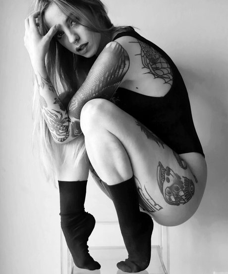 Brokenmirror__ top actress image