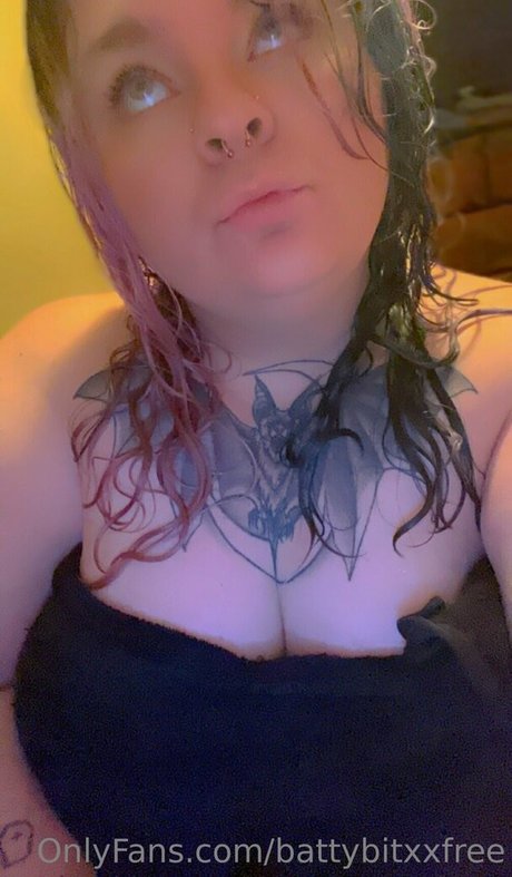 battybitxxfree Profile pic