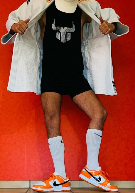 snkrs uncensored beautiful pornstar pics