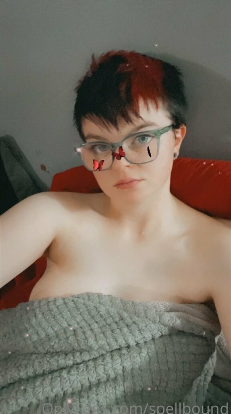 Spellbound nudes model pic