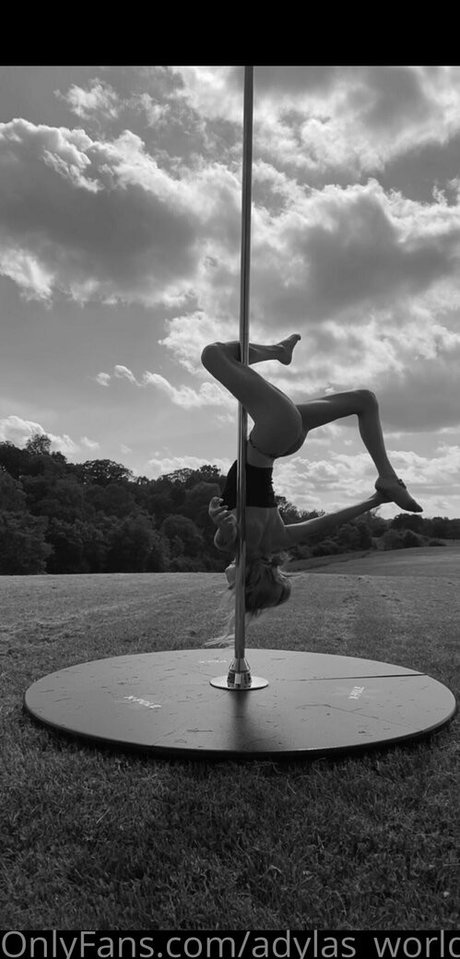 adylasworld porn model pic