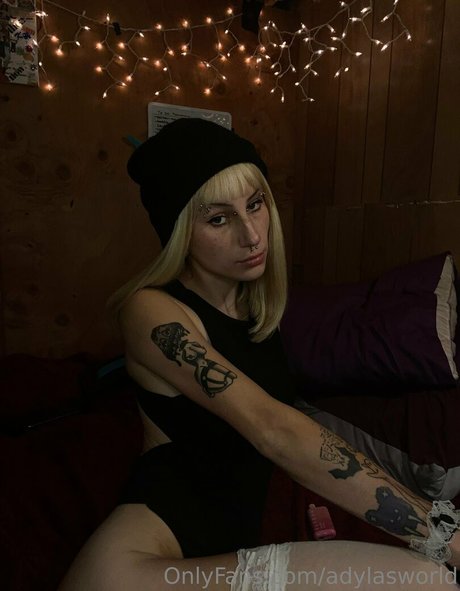 adylasworld hot star images