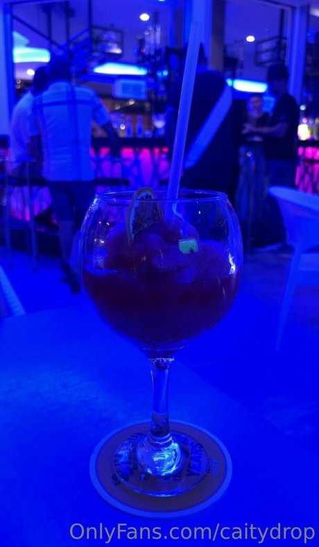 caitydrop art star image