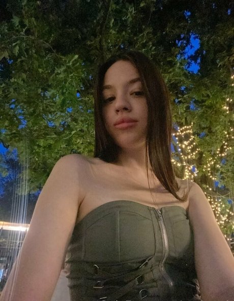 sasha sh perfect actress photo