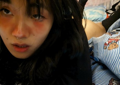 oomfiekat art actress galleries