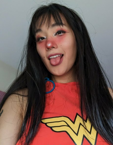 oomfiekat pornstar beautiful images