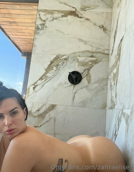 Zahra Elise hd pornstar pictures