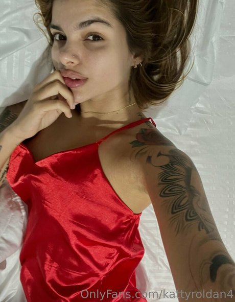 kattyroldan4 model nude pic