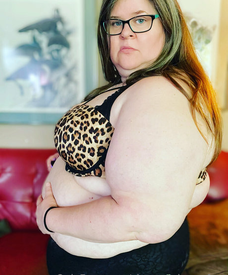 shegoesdown free star sexy pic