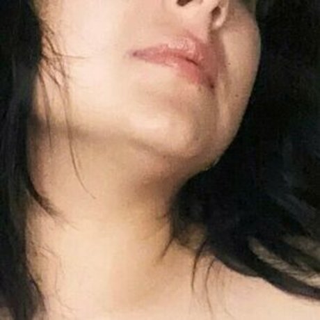 queenathalia model xxx pics