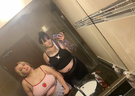 PixlSugr pretty model galleries