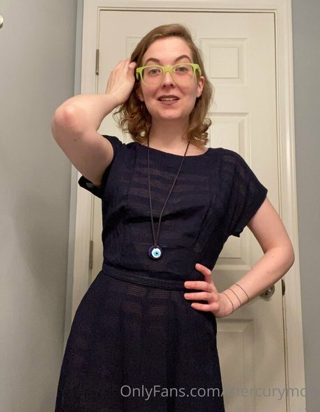 mercurymori sexy star picture