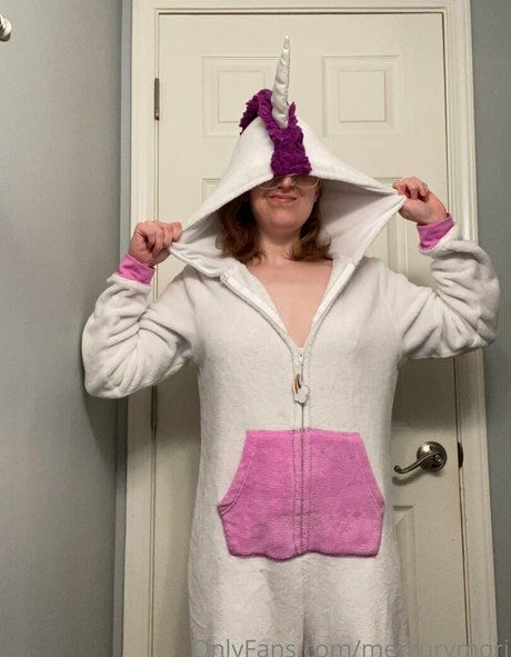 mercurymori nudes actress galleries