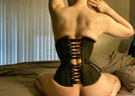 mercurymori nude actress picture