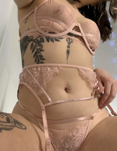 secretangelinked hot star pictures