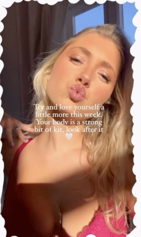 Thebigtittiecommittee porn model gallery