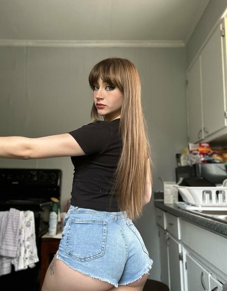 cutiekali pornstar naked img