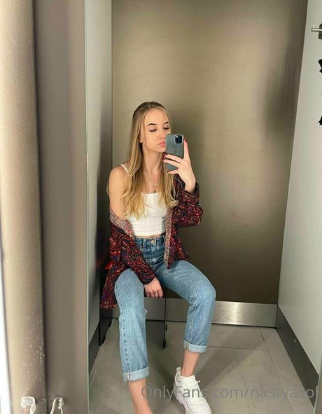 nastyasol Profile pic