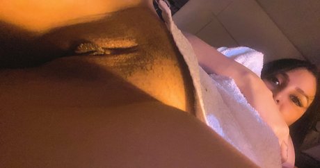 Xdayaannax nudes model pic