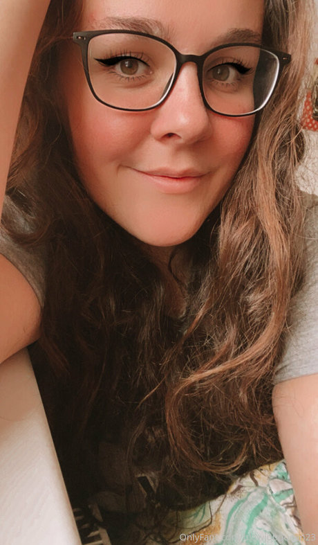 bjqueen23 model adult archive