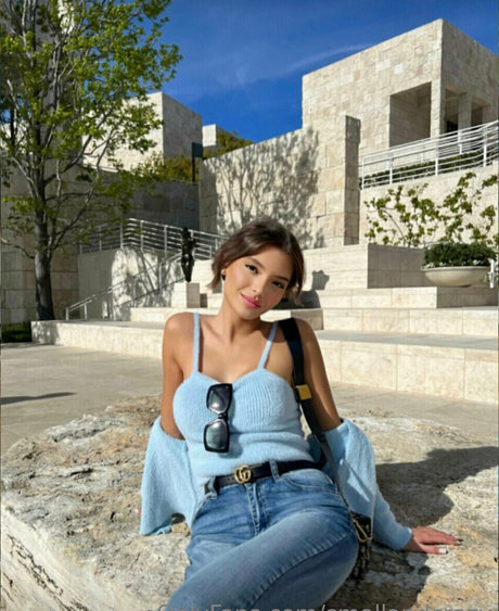 smallandcrazy model adult archive