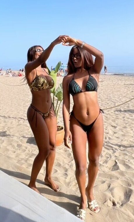 Ainett Stephens pornstar pics