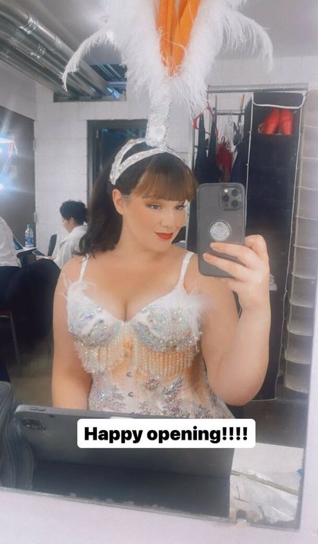 Maggie Renee pornographic star img