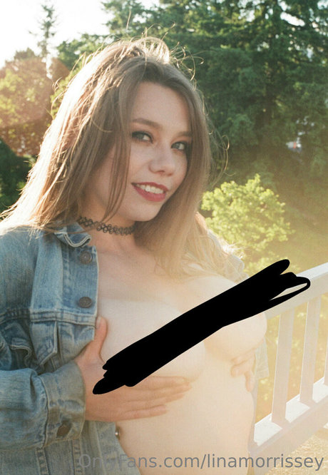 linamorrissey erotic model pic